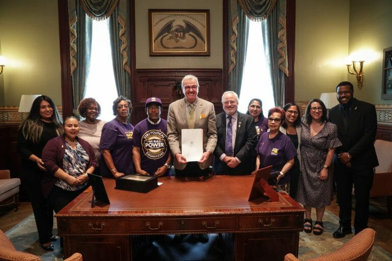 Picture with Phil Murphy - 32BJ SEIU - 32BJ SEIU